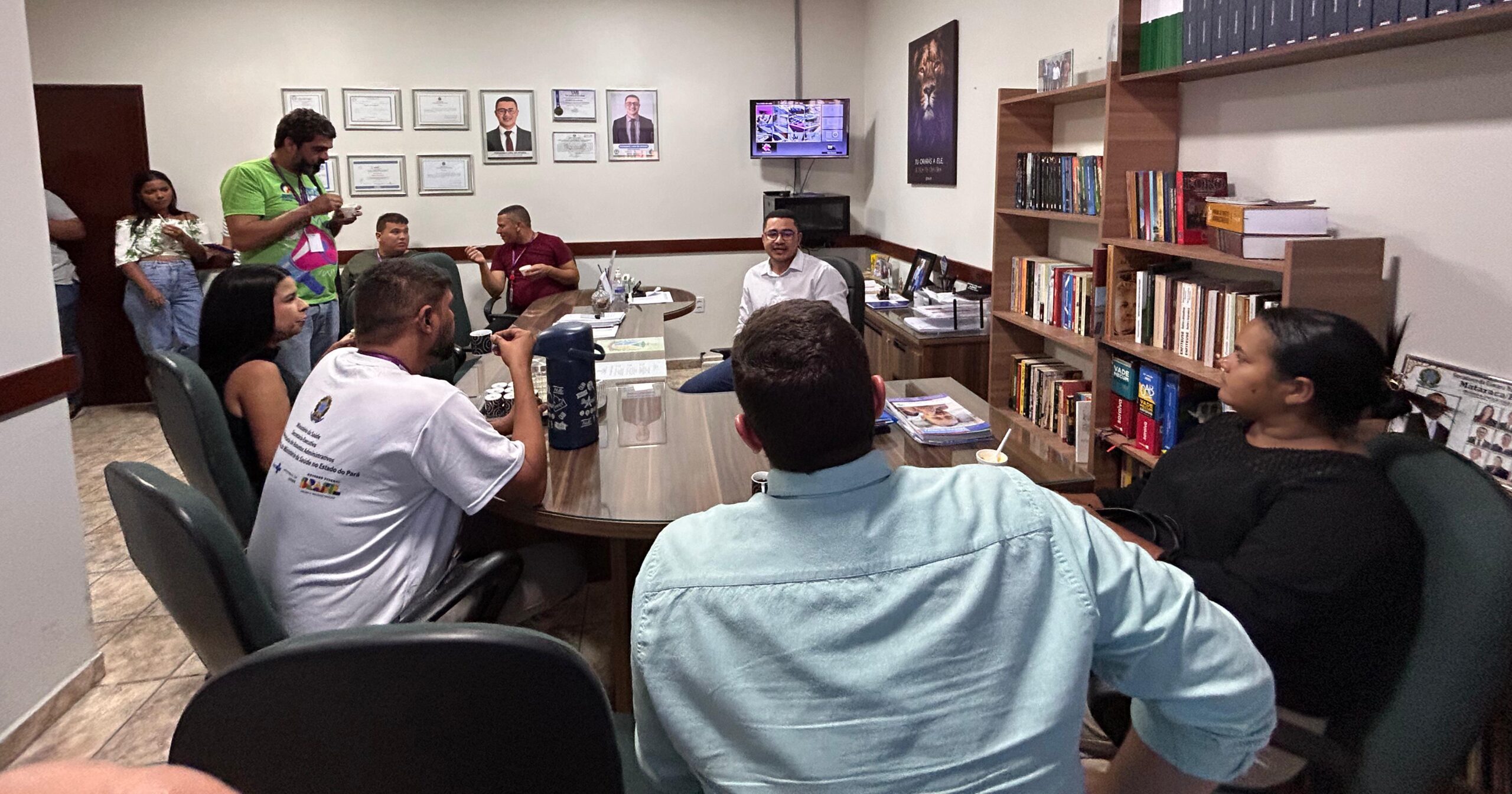 Secretário do Orçamento Democrático Estadual faz visita institucional a Câmara