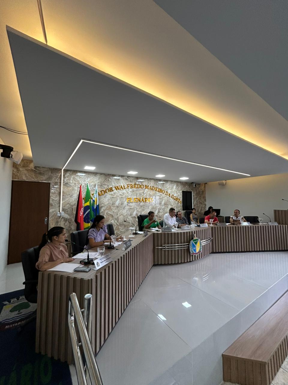 Câmara aprova reajuste salarial acima do índice federal para servidores do Legislativo